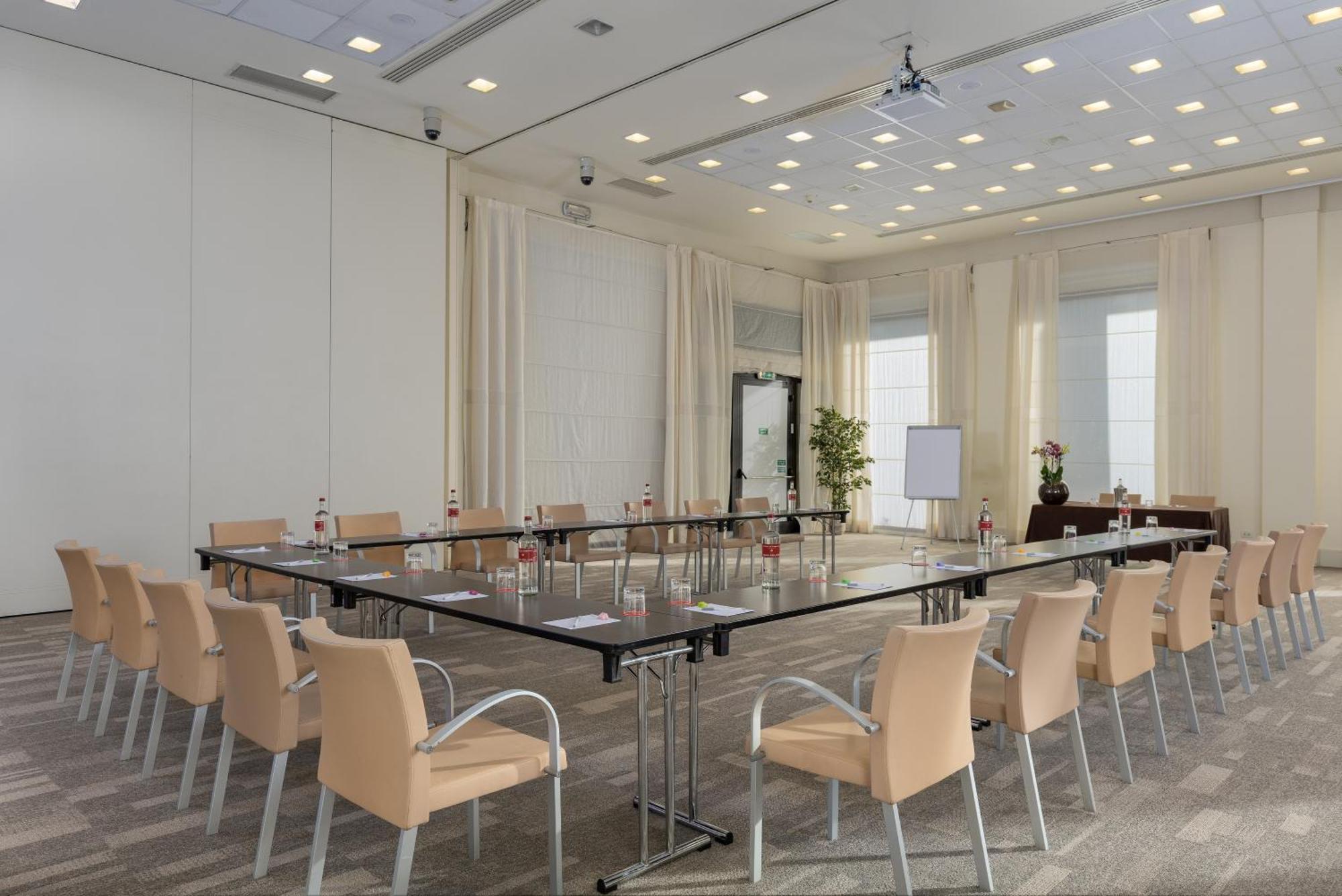 Hilton Garden Inn Florence Novoli Екстер'єр фото